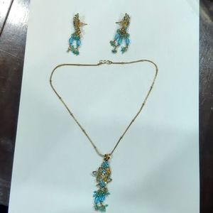 Necklace earing set
